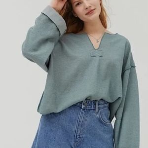 Urban outfitters oversized crop top long sleeve size small